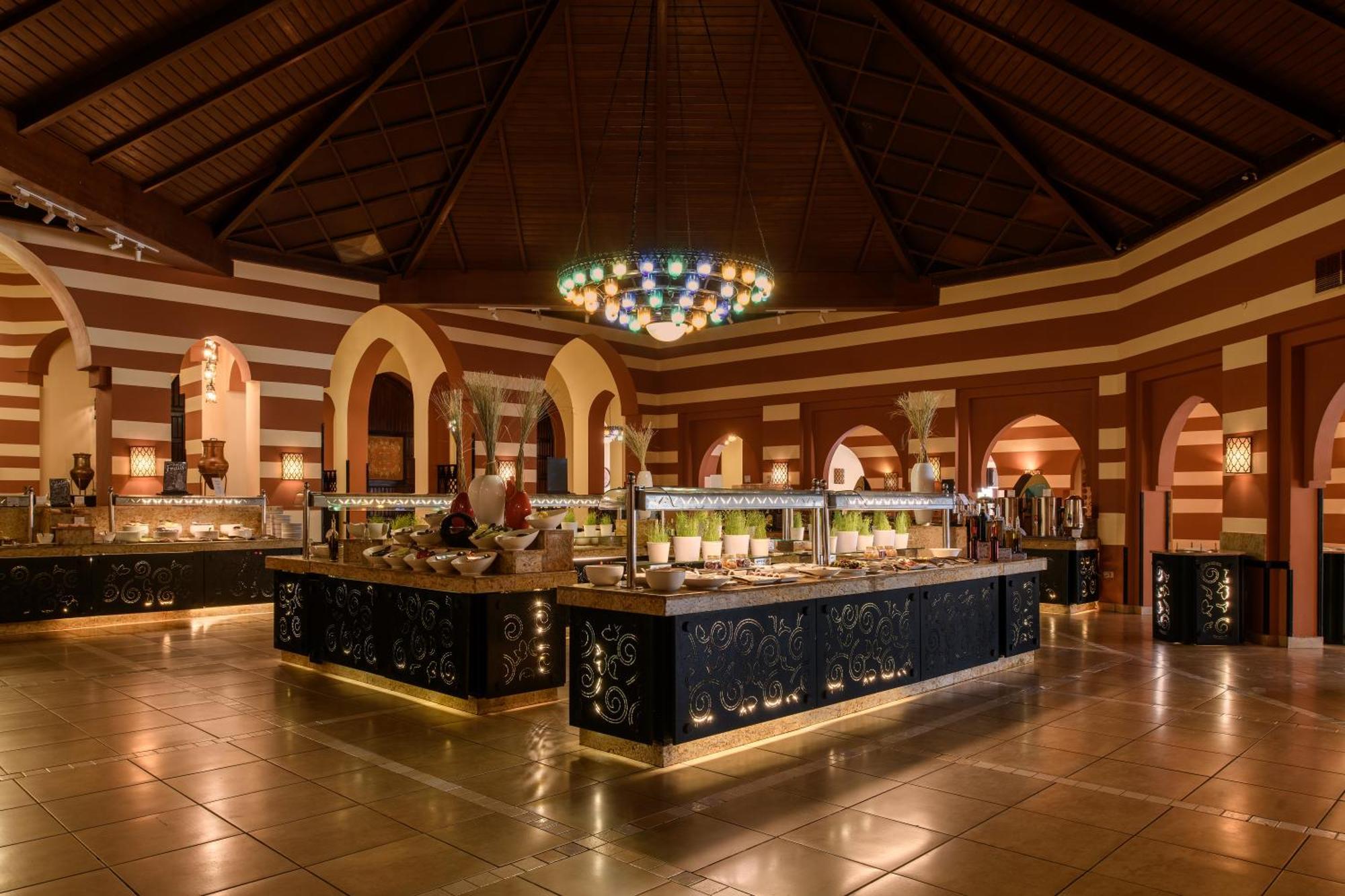 Iberotel Redsina Шарм-эль-Шейх Экстерьер фото The buffet at the Grand Hyatt Hotel, Amman, Jordan