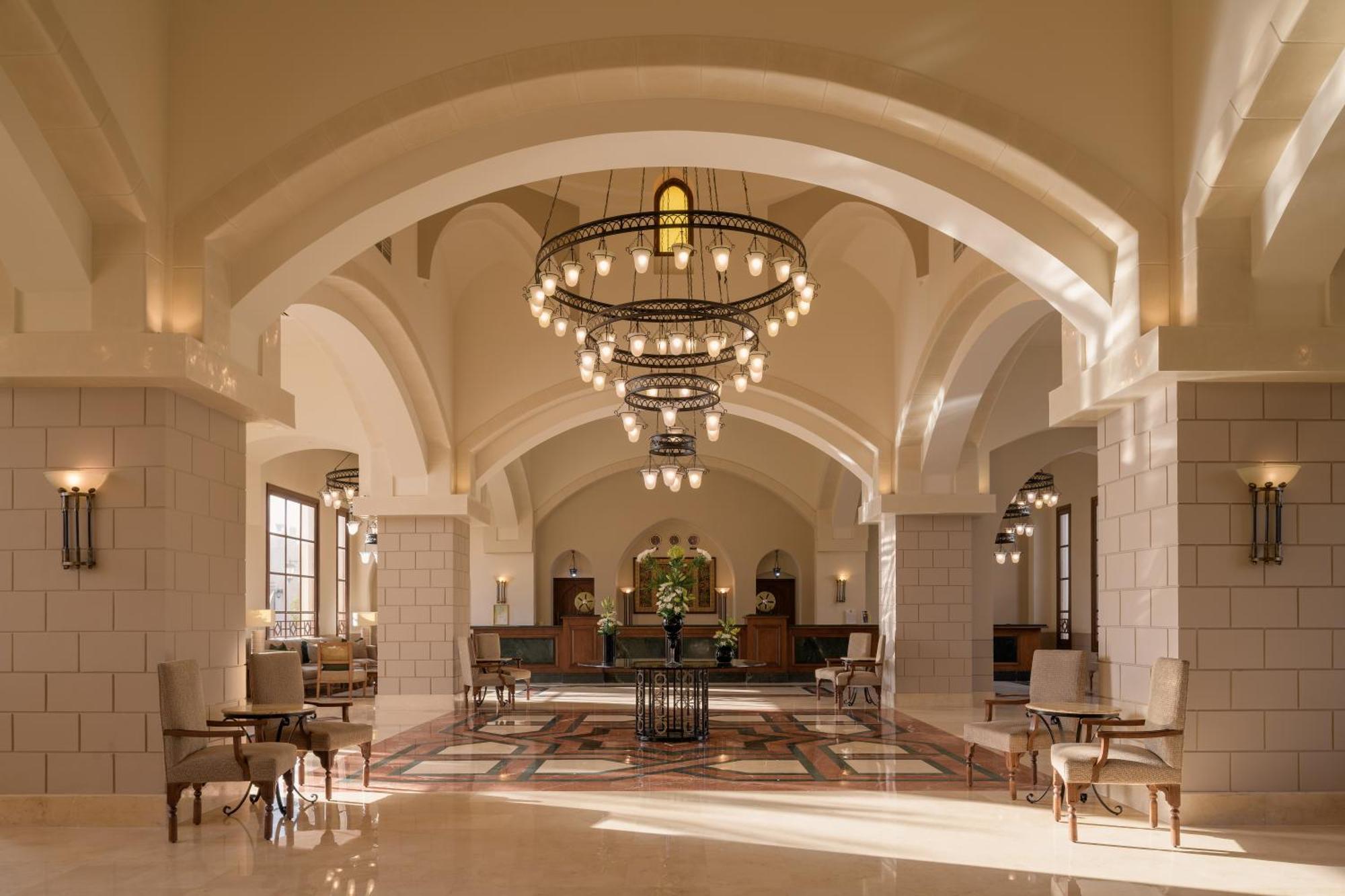 Iberotel Redsina Шарм-эль-Шейх Экстерьер фото The lobby of the Four Seasons Hotel