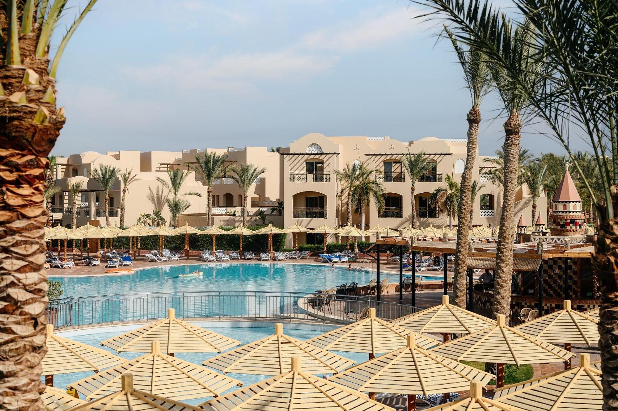 Iberotel Redsina Шарм-эль-Шейх Экстерьер фото Hilton Taba Resort